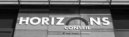 Enseigne HORIZONS CONSEIL sur la façade du cabinet à Perpignan